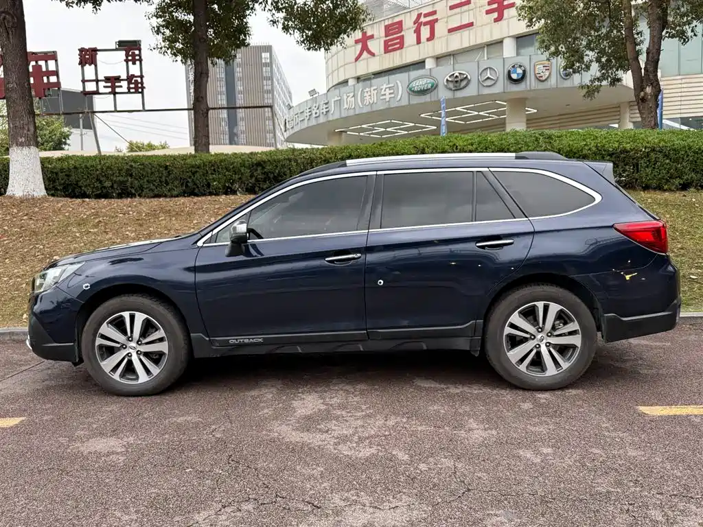 SUBARU OUTBACK