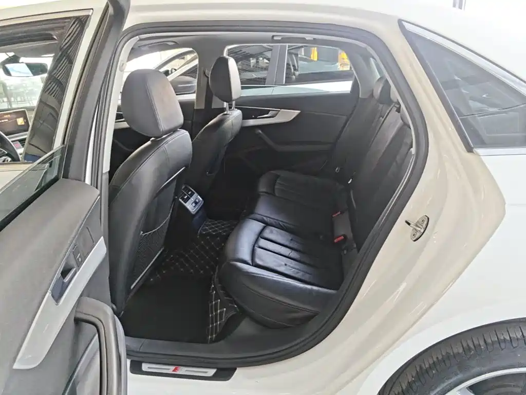 Audi A4L — миниатюра 17