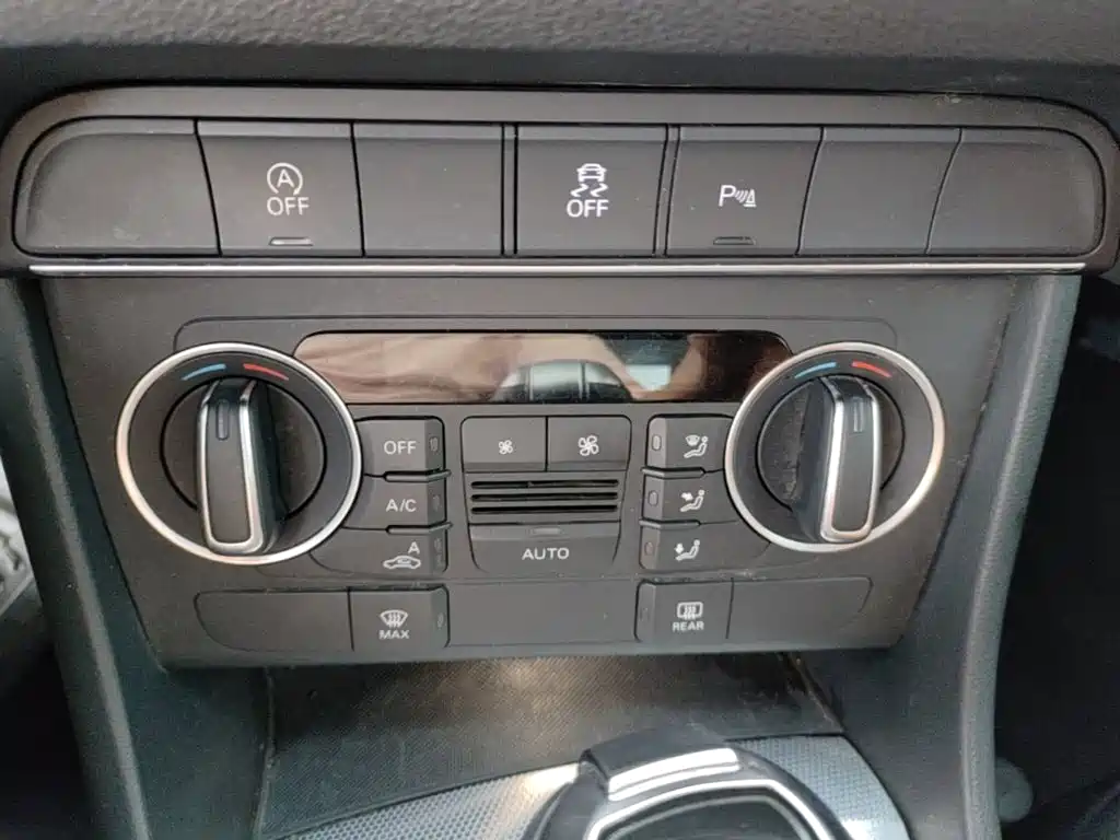 Audi Q3 — миниатюра 13