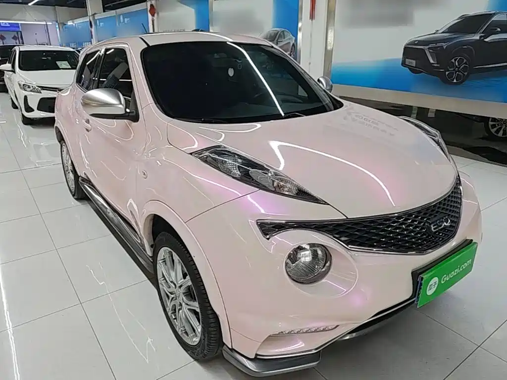 Infiniti ESQ — миниатюра 4