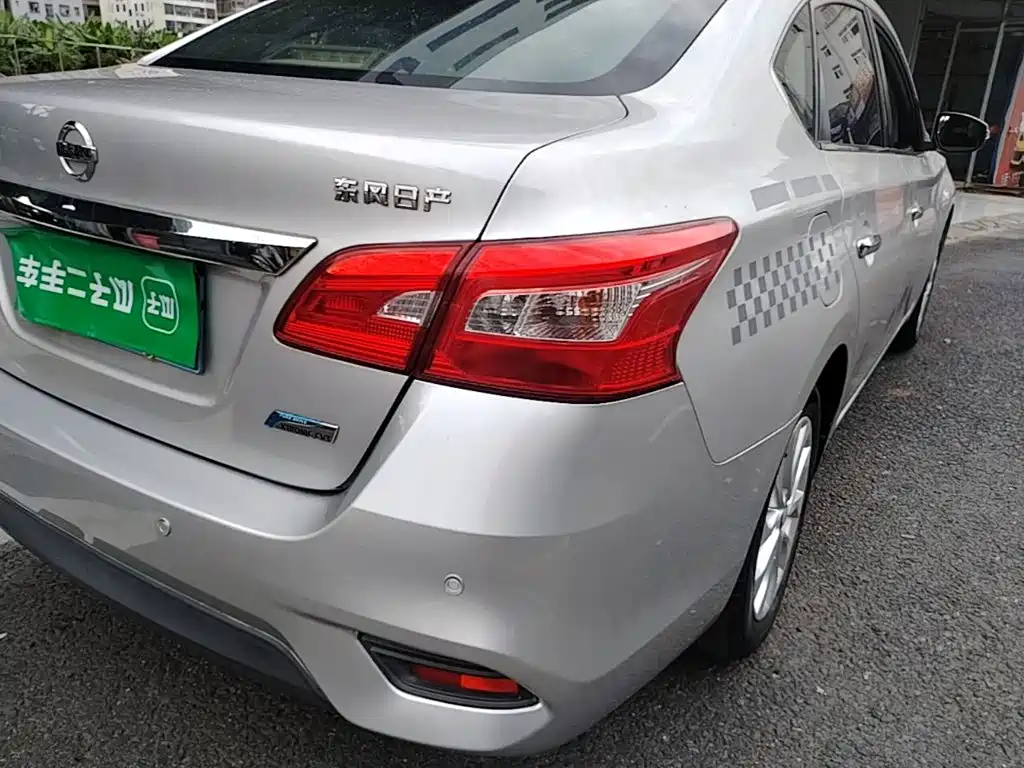 Nissan Sylphy — миниатюра 8