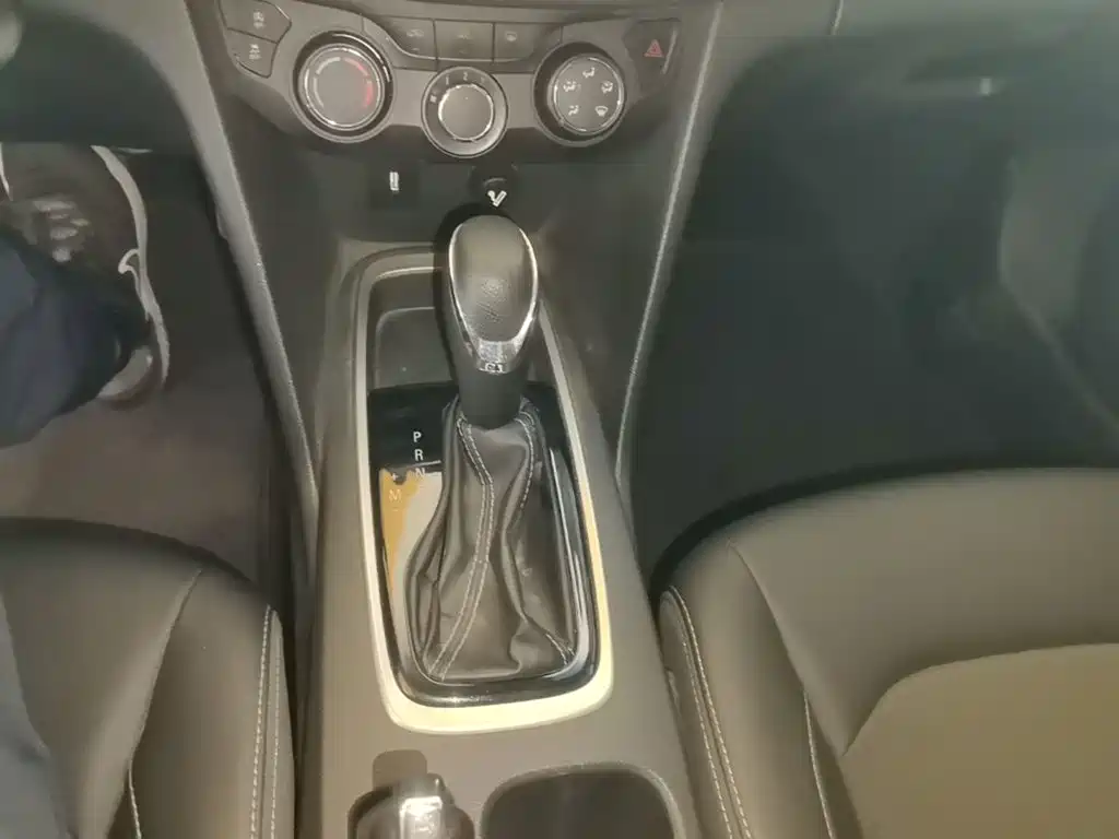 Chevrolet Cavalier — миниатюра 14