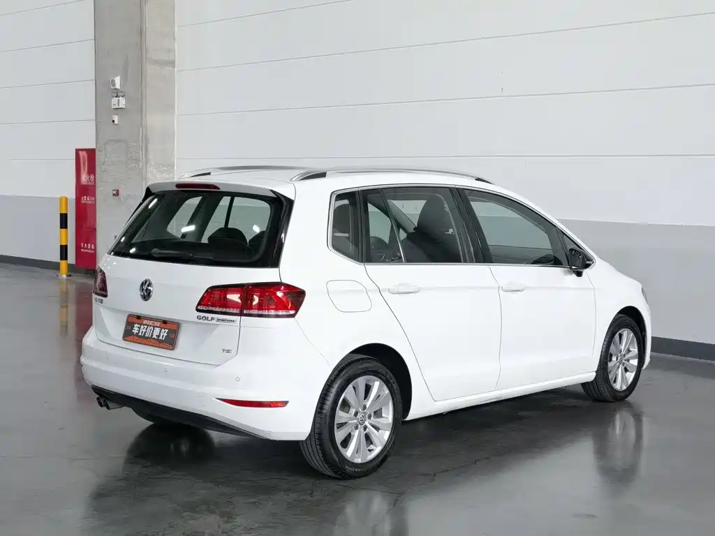 Volkswagen Golf Sportsvan — миниатюра 2
