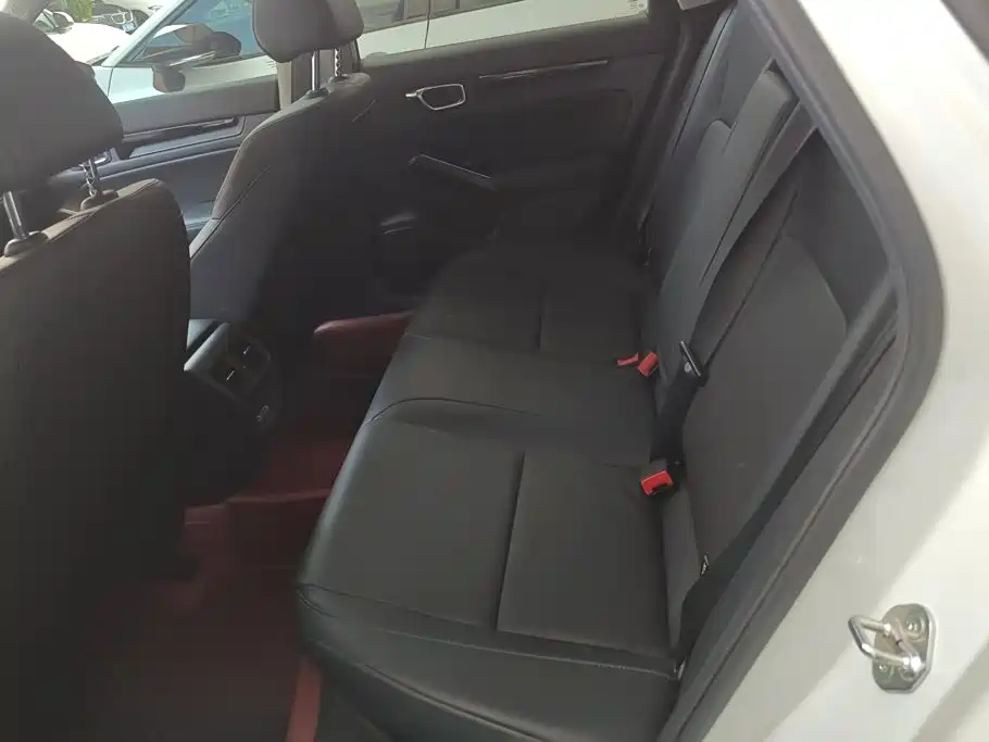 Honda Integra — миниатюра 11