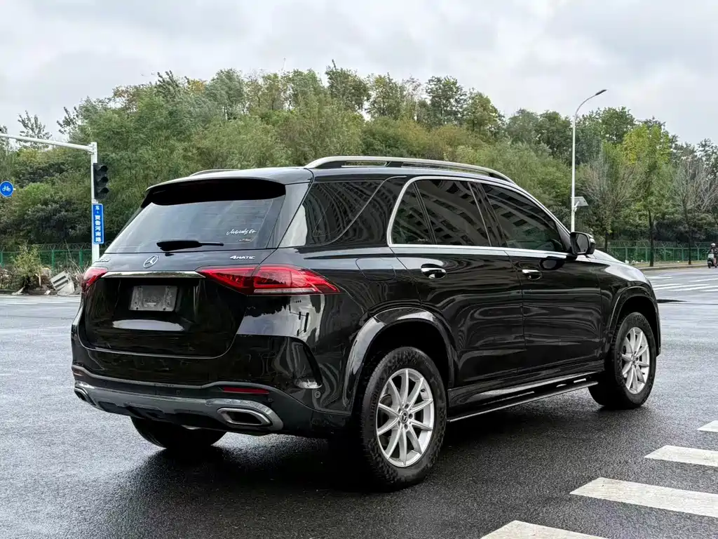 Mercedes-Benz GLE (Import) — миниатюра 7