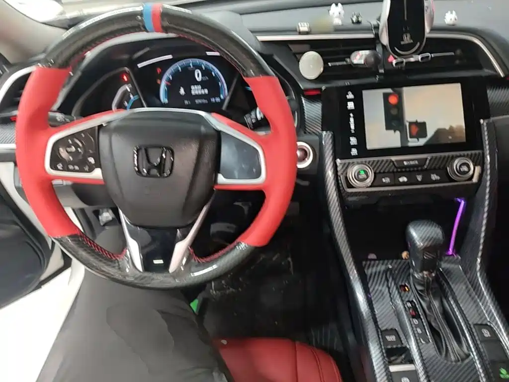 Honda Civic — миниатюра 10