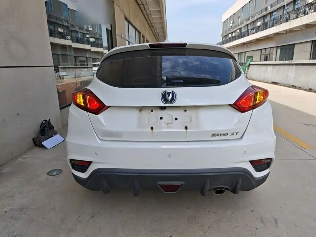 Changan Eado XT — миниатюра 6