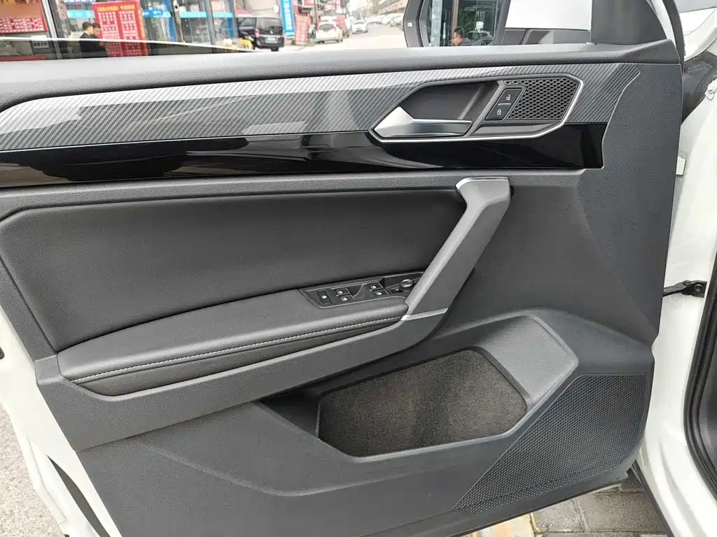 Volkswagen Tayron — миниатюра 17