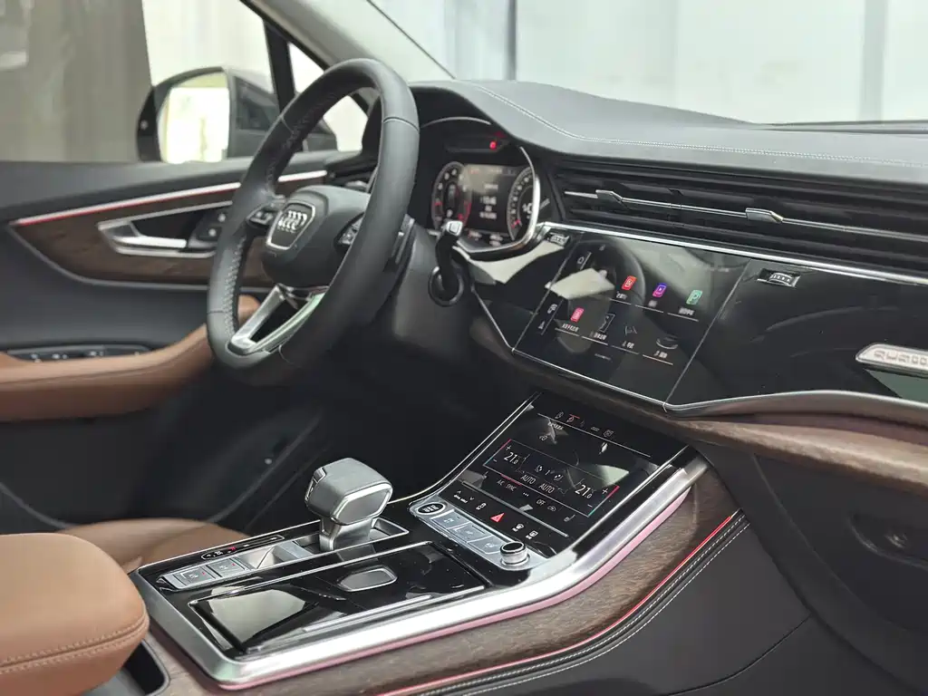 Audi Q7 — миниатюра 29