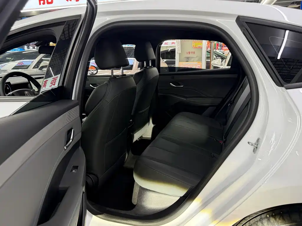 BYD Qin PLUS — миниатюра 8