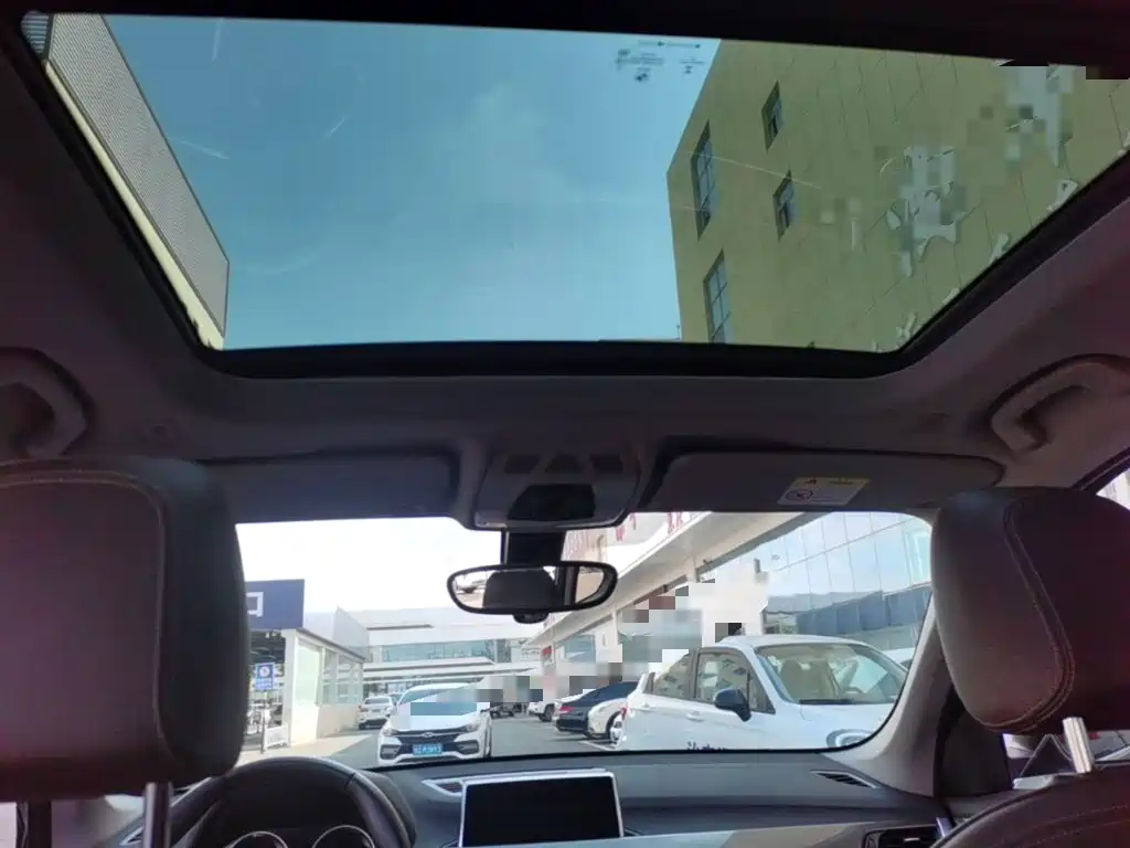 BMW X1 New Energy — миниатюра 18