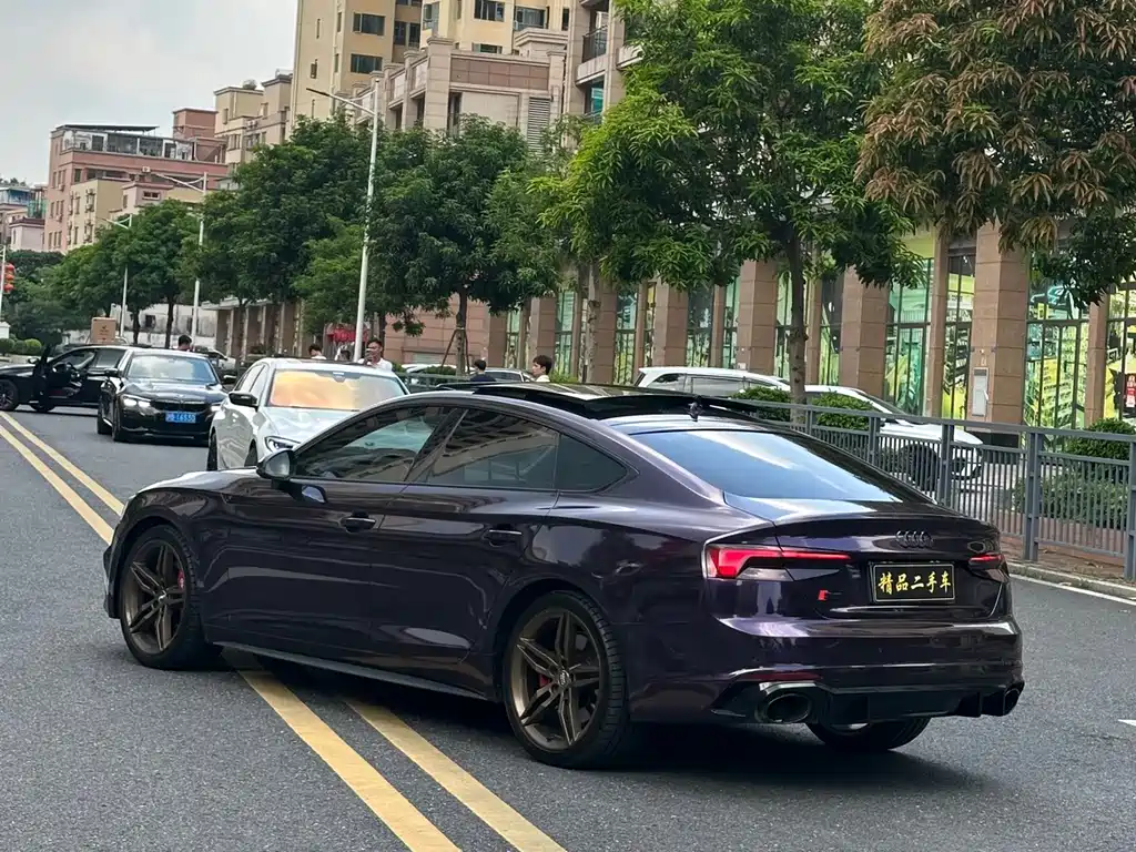 Audi A5 (Import) — миниатюра 8