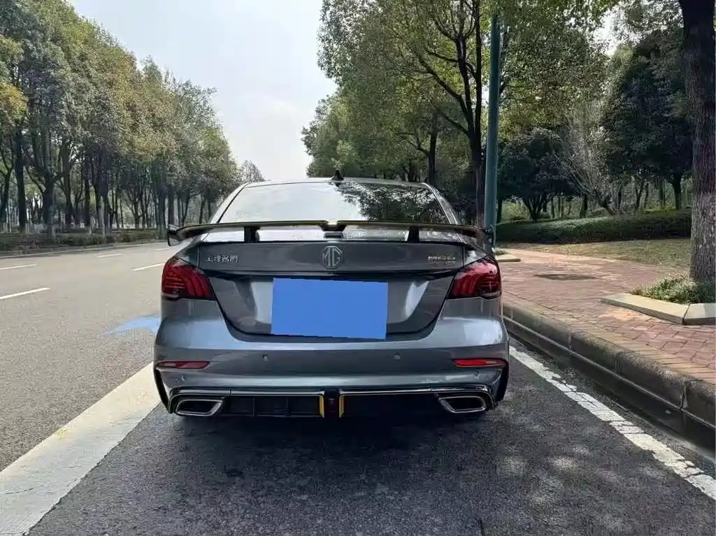 MG MG6 — миниатюра 7
