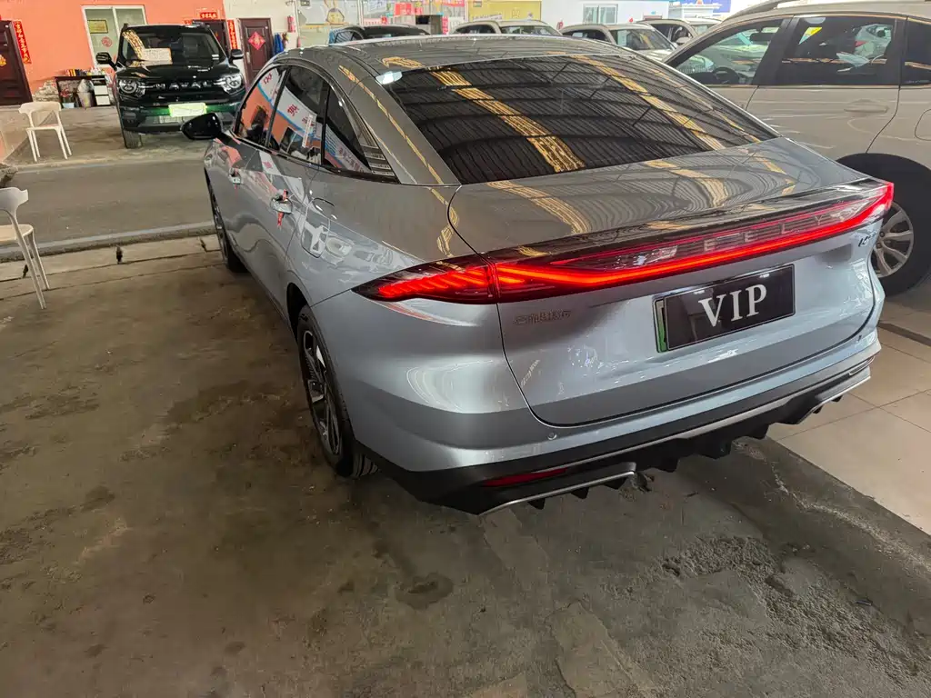 GEELY GALAXY GALAXY L6