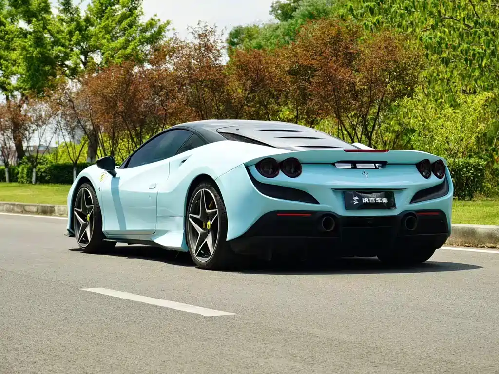 Ferrari F8 2019 Tributo 3.9T V8