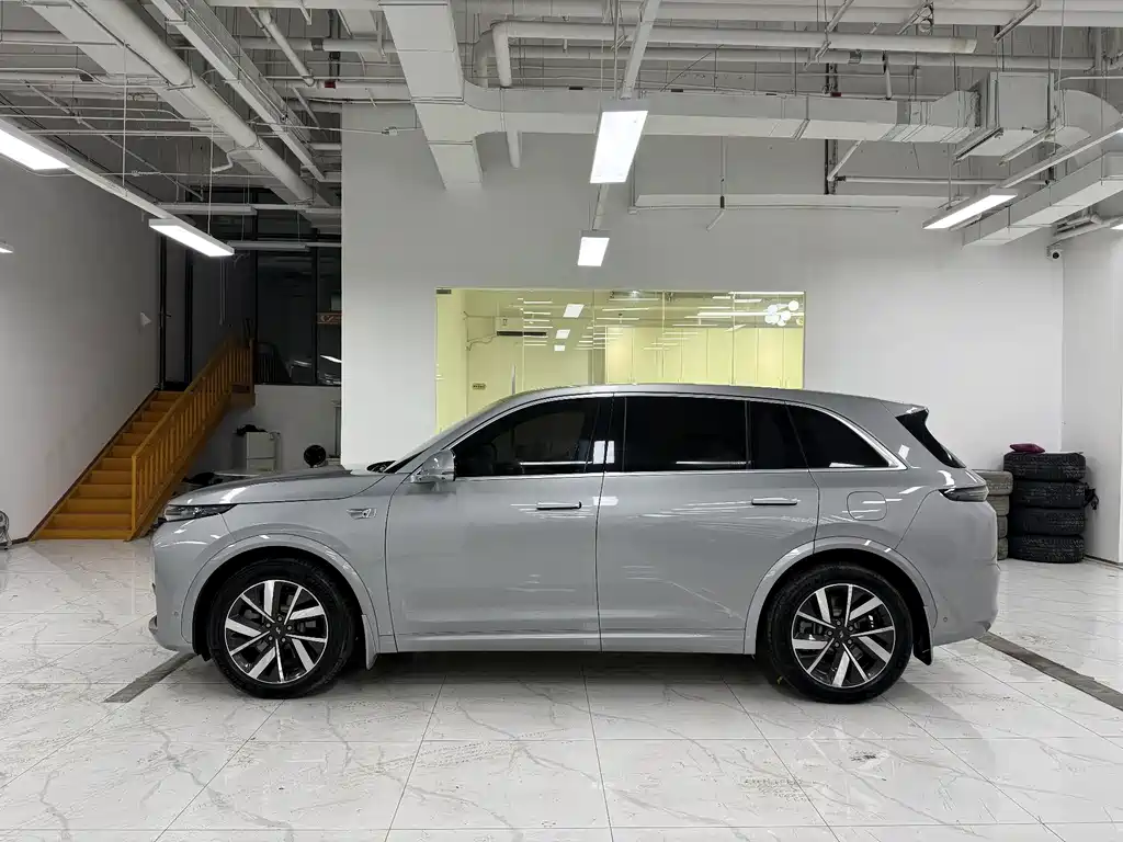 Li Auto Li L7 — миниатюра 3