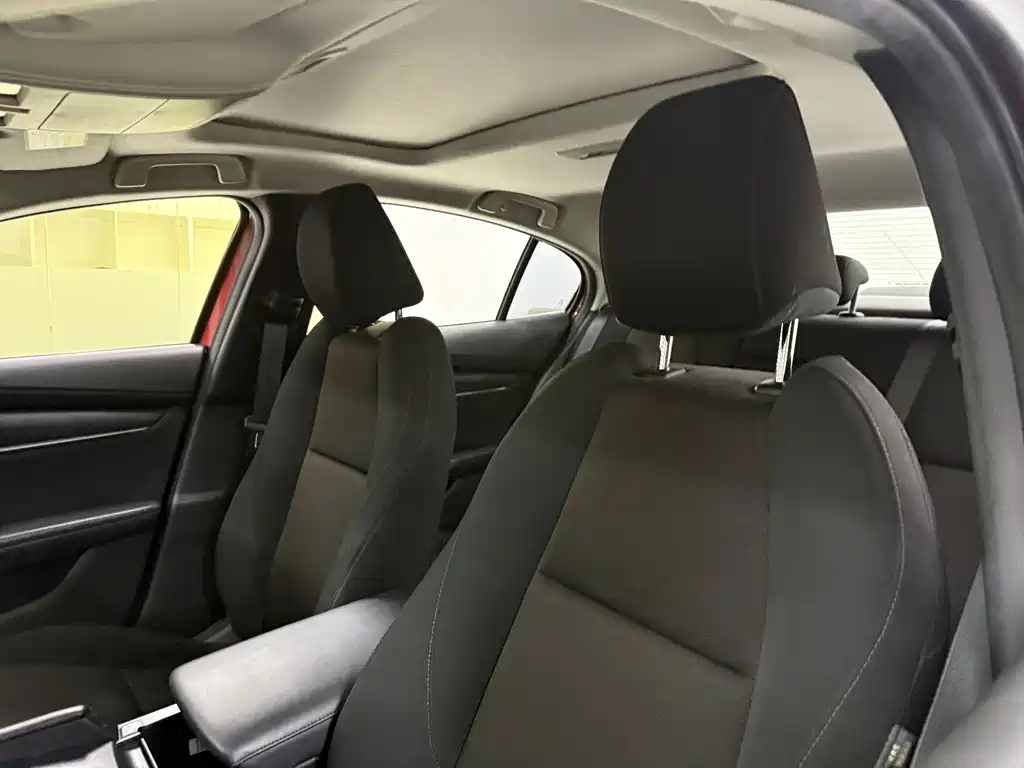 Mazda 3 Axela — миниатюра 12