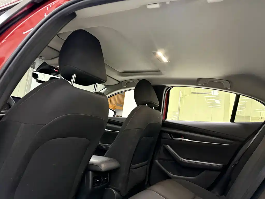 Mazda 3 Axela — миниатюра 15