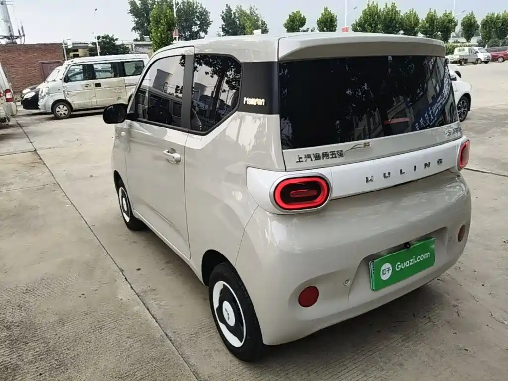 Wuling MINIEV — миниатюра 5