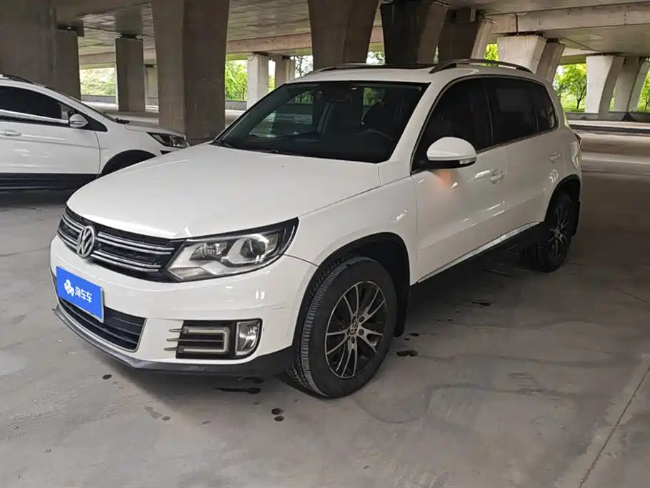 Volkswagen Tiguan 2015