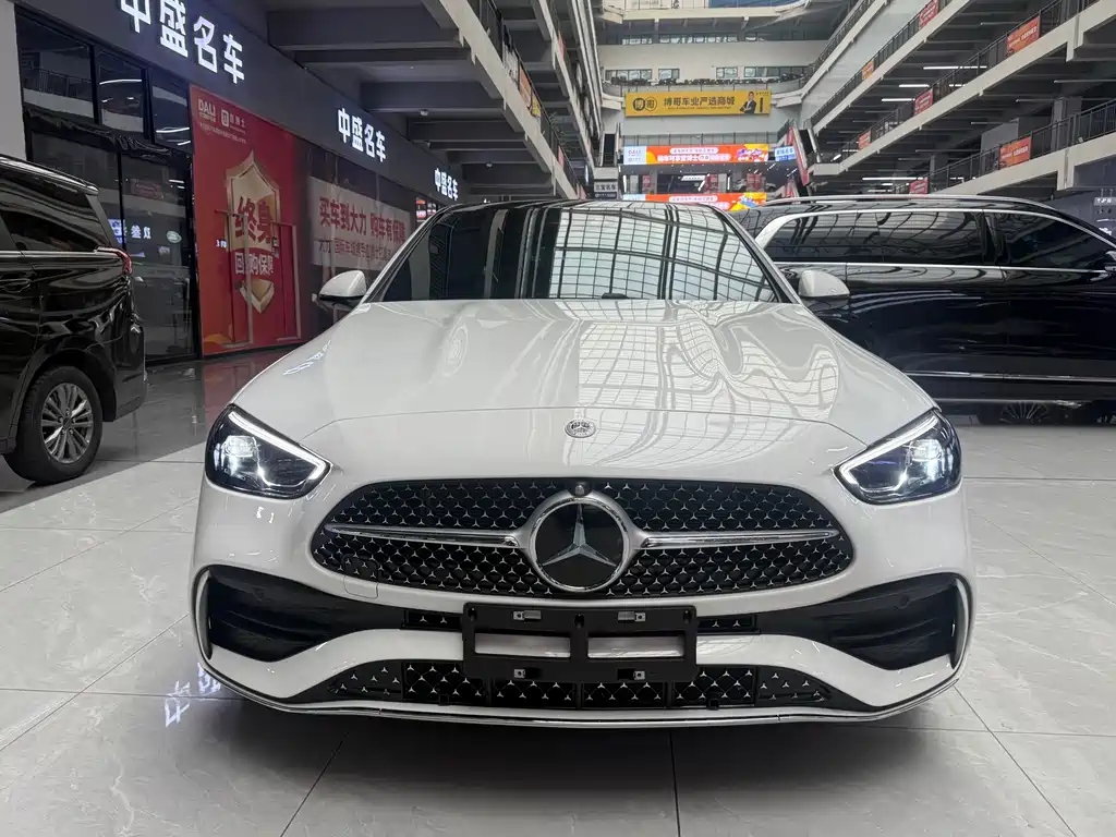 Mercedes-Benz C-Class — миниатюра 2