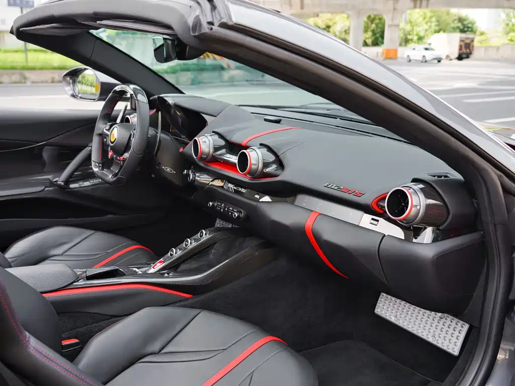 Ferrari 812 6.5L GTS, фото 10