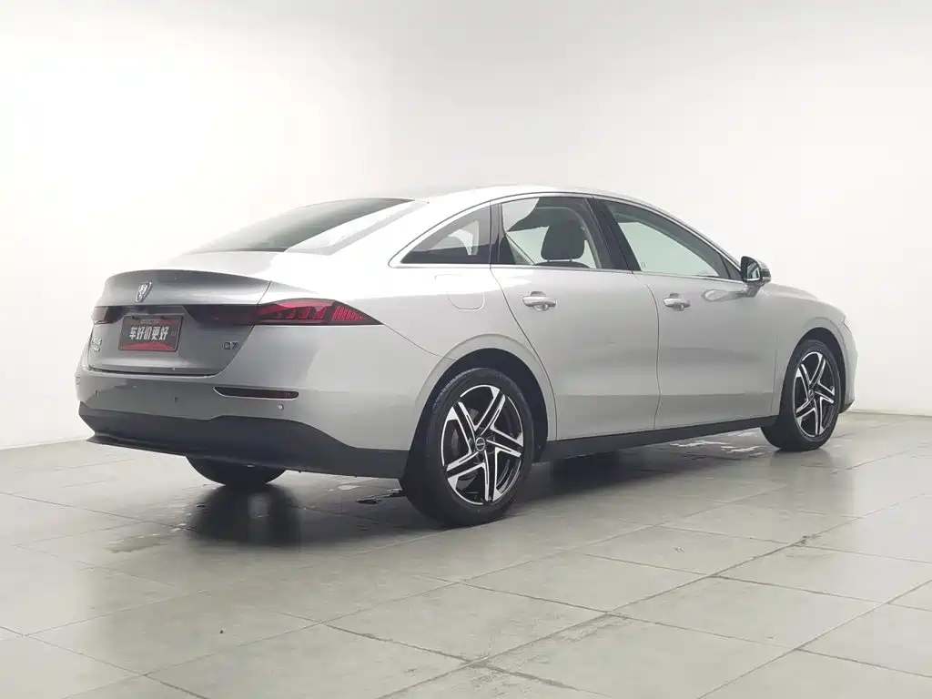 Roewe D7 — миниатюра 2