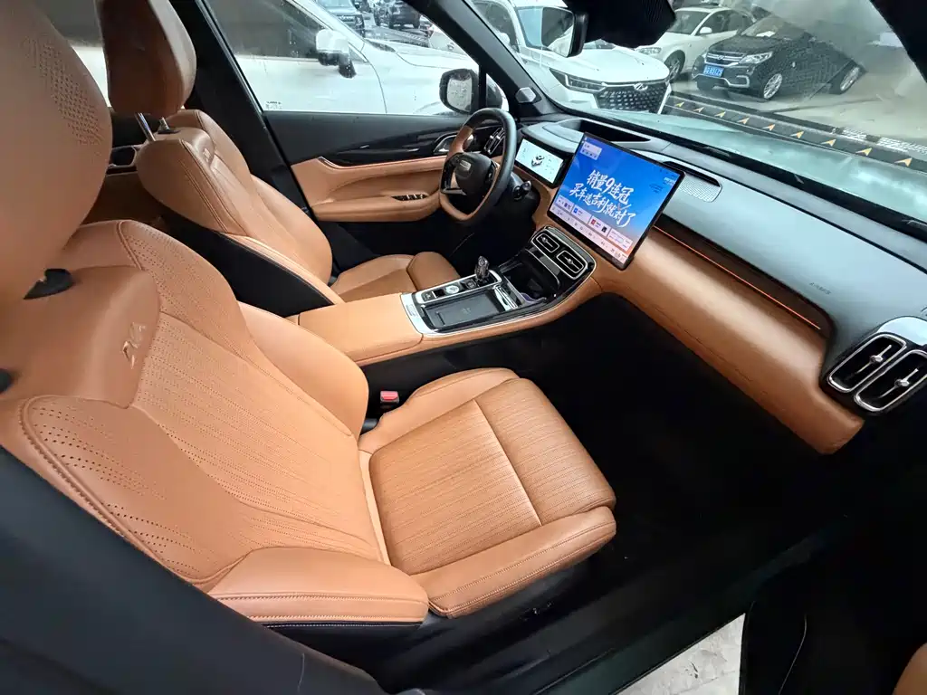Geely Boyue L — миниатюра 5