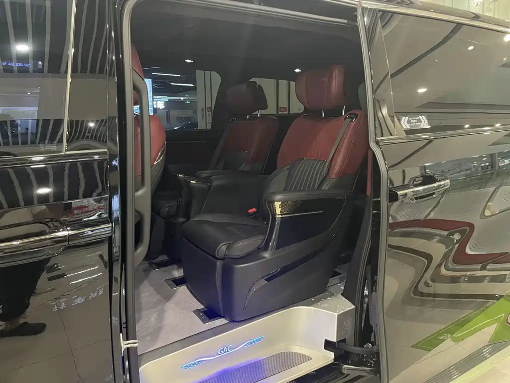 GAC Motor Trumpchi M8 — миниатюра 6