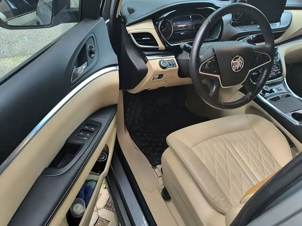 Buick GL8 — миниатюра 12
