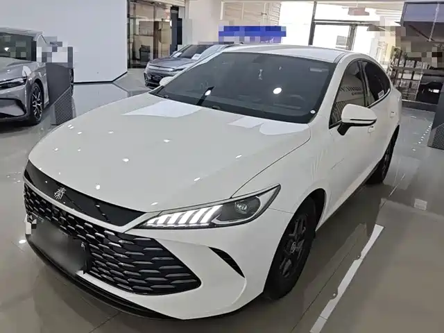 2025 BYD Qin