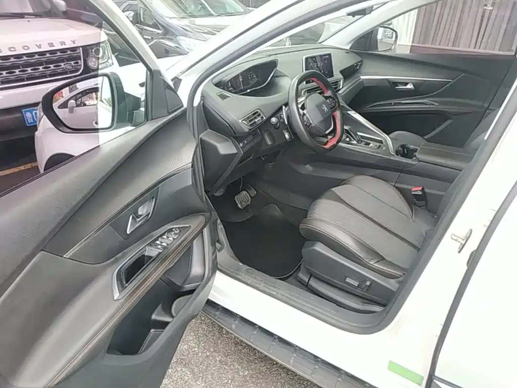 Peugeot 4008 — миниатюра 16