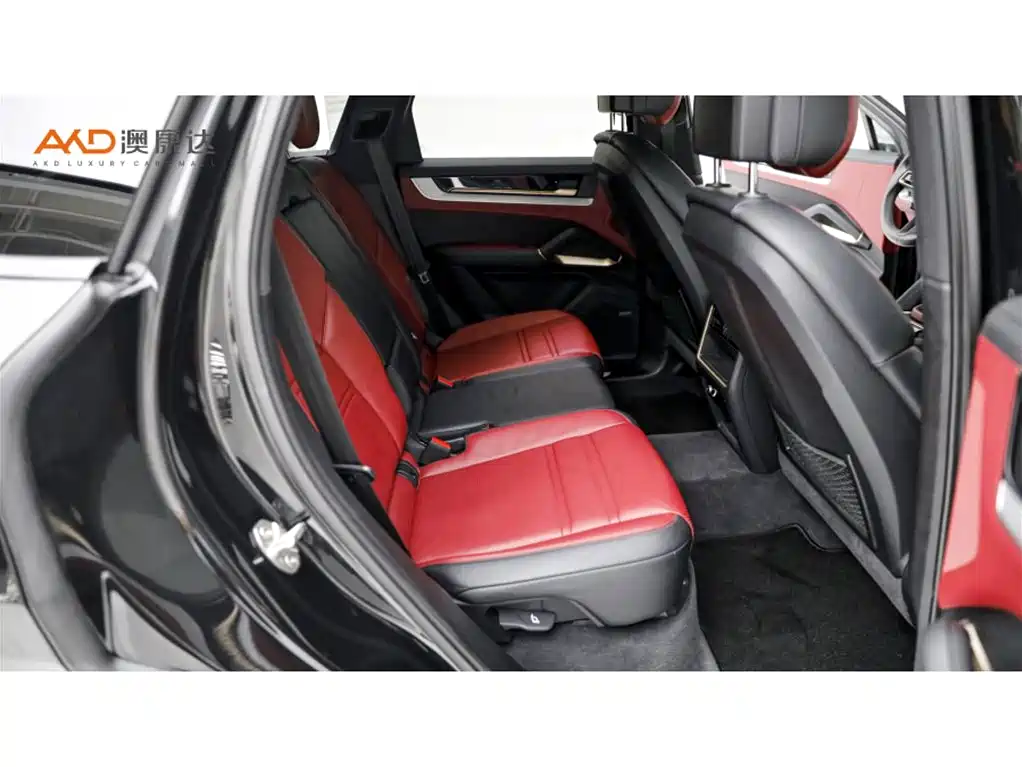 Porsche Cayenne — миниатюра 8