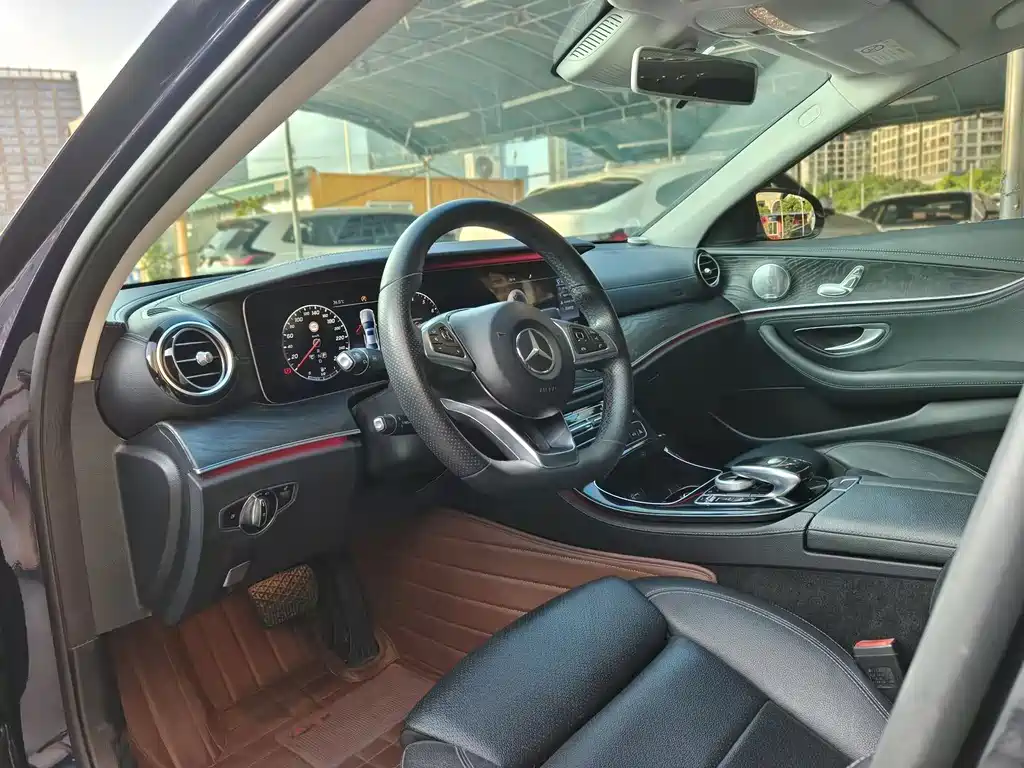 Mercedes-Benz E-Class E 2016 E 200 L Sport