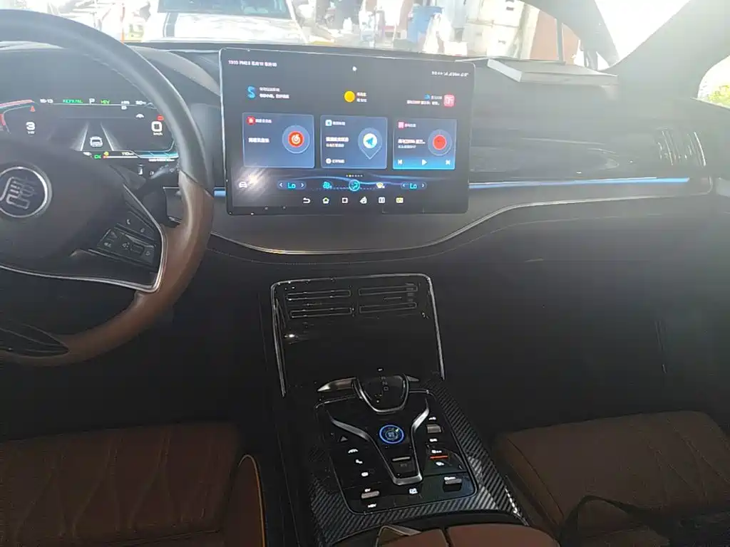 BYD Tang New Energy — миниатюра 13