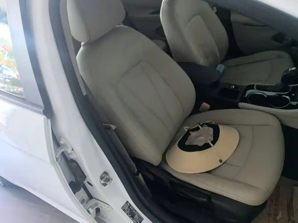 Buick Verano — миниатюра 25