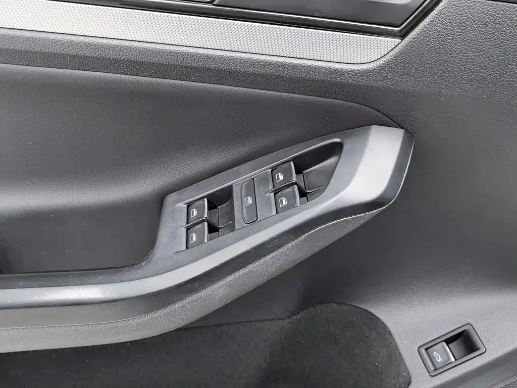 Volkswagen Sagitar — миниатюра 9