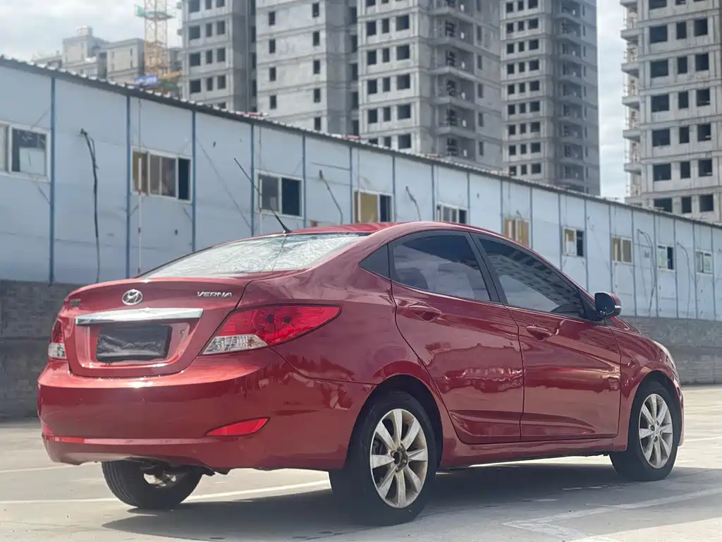 Hyundai Verna — миниатюра 17