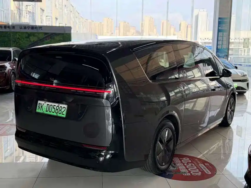 Li Auto Li MEGA — миниатюра 8