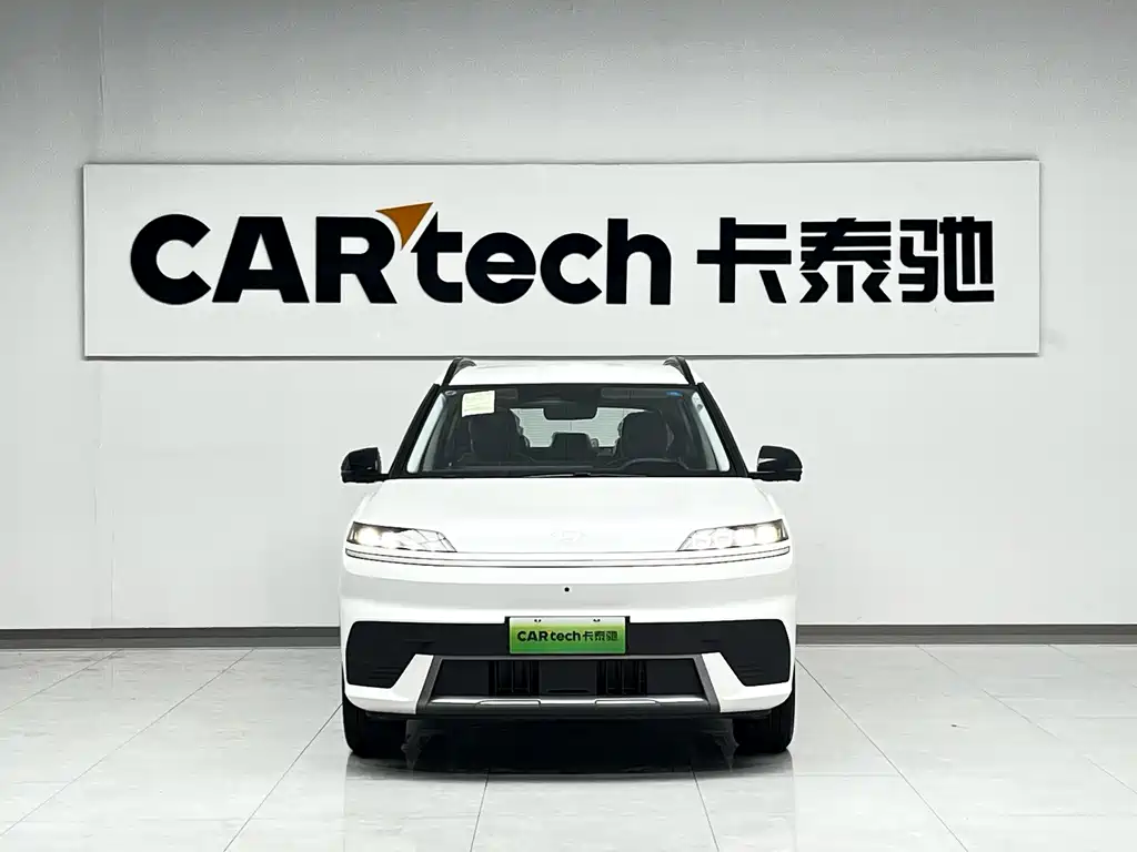 Hyundai EO
