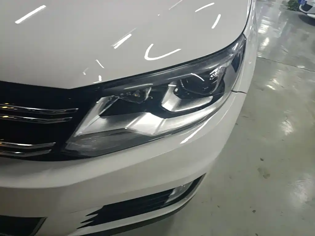 Volkswagen Tiguan — миниатюра 24