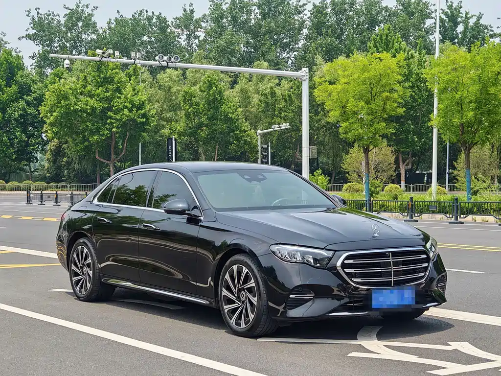Mercedes-Benz E-Class E 2024 E 300 L Luxury