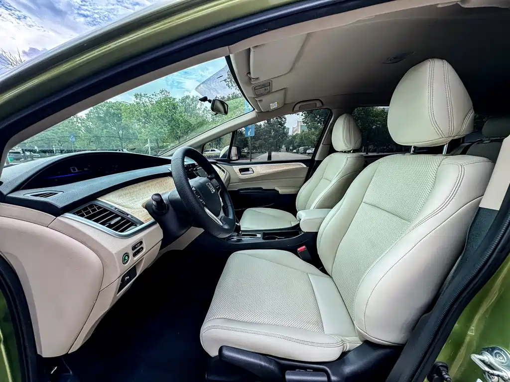 Honda Jade — миниатюра 4
