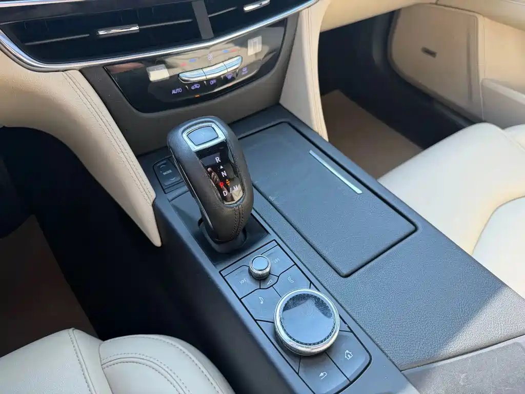 Cadillac CT6 — миниатюра 13