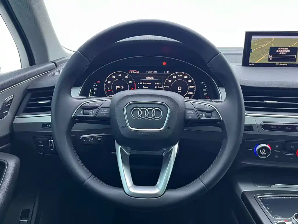 Audi Q7 — миниатюра 13