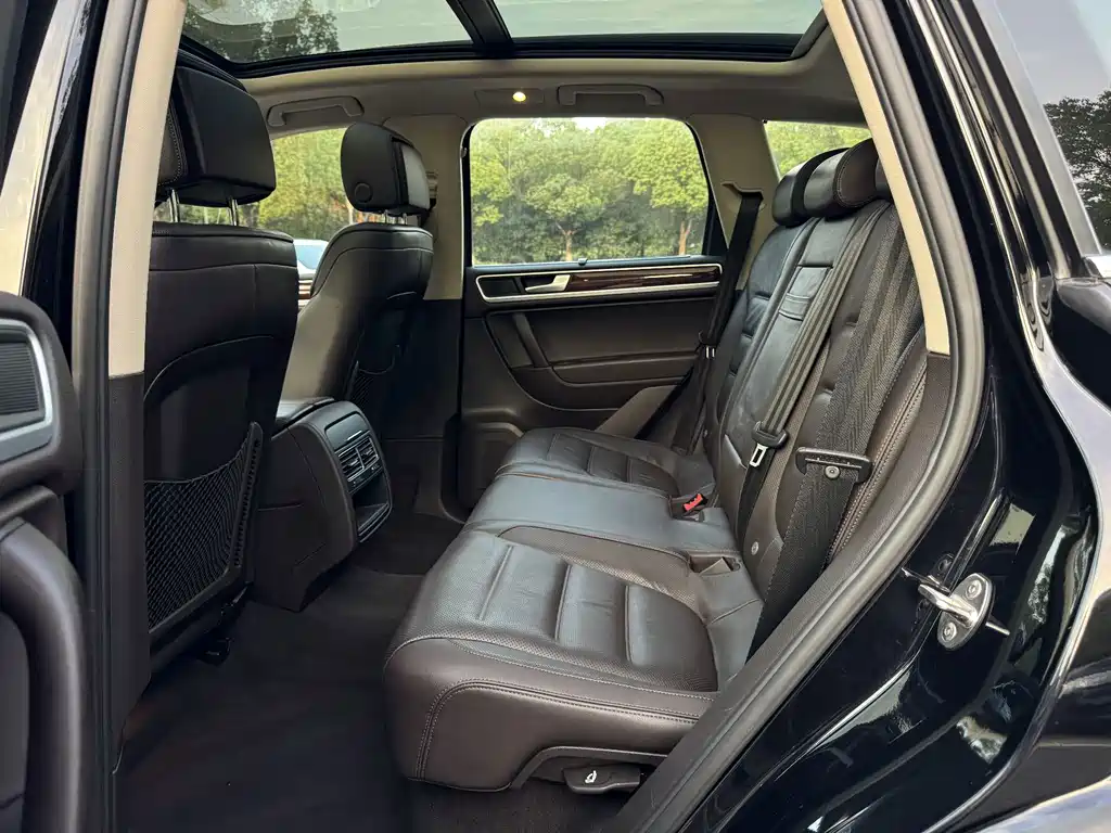 Volkswagen Touareg — миниатюра 13