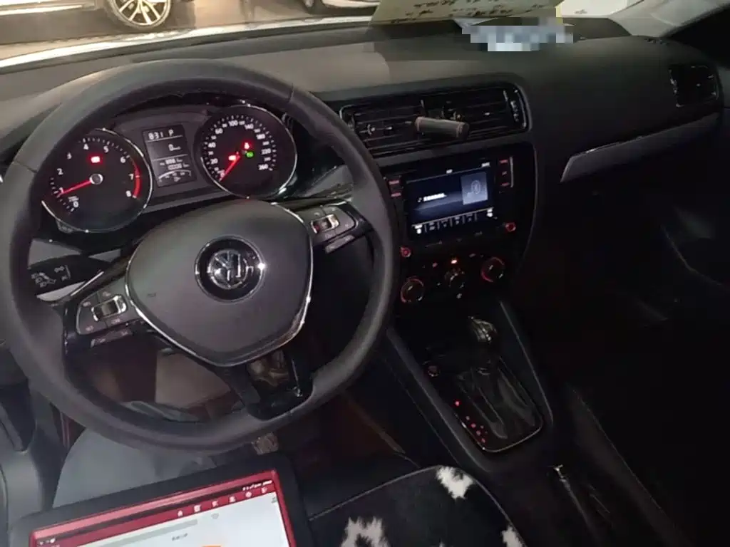 Volkswagen Sagitar — миниатюра 10