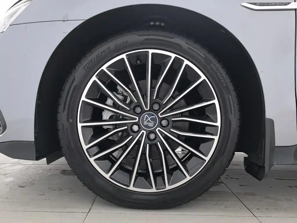 BYD Han — миниатюра 17