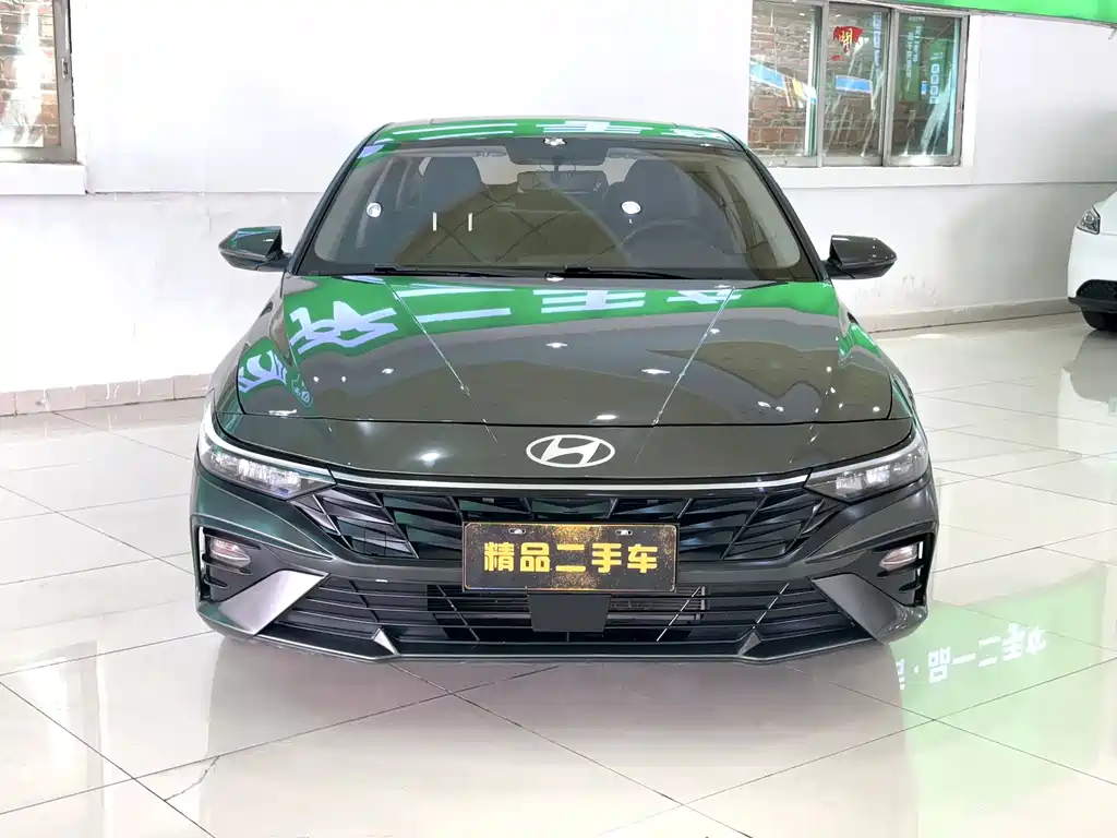 Hyundai Elantra — миниатюра 2