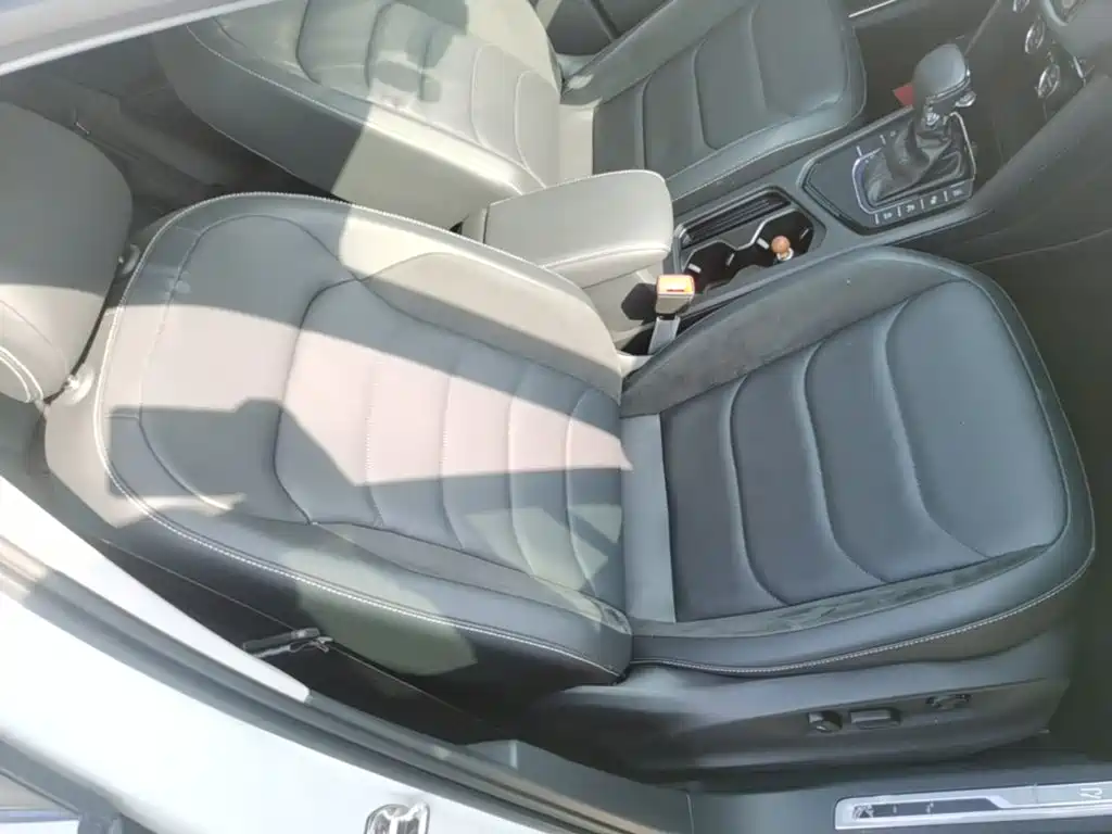 Volkswagen Tiguan L — миниатюра 25